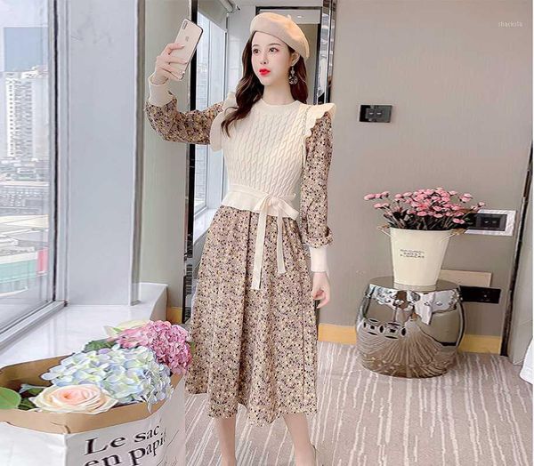 winter knitted dresses women long sleeve korea style design a line o-neck patchwork elegant floral bandage dress vestido casual, Black;gray
winter knitted dresses women long sleeve korea style design a line o-neck patchwork elegant floral bandage dress vestido casual, Black;gray