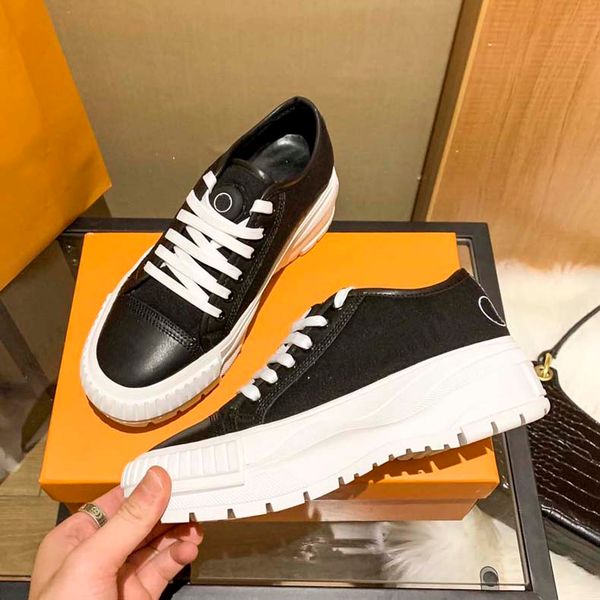 wedge platform casual strap shoe for woman designers shoes women sneakers fashion pairs outdoor oblique technology trainers with box 08, Black
wedge platform casual strap shoe for woman designers shoes women sneakers fashion pairs outdoor oblique technology trainers with box 08, Black