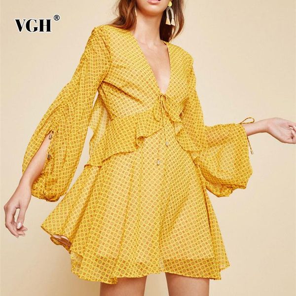 casual dresses vgh printed plaid vintage dress for women v neck lantern sleeve high waist hollow out mini female 2021 fashion clothing, Black;gray
casual dresses vgh printed plaid vintage dress for women v neck lantern sleeve high waist hollow out mini female 2021 fashion clothing, Black;gray
