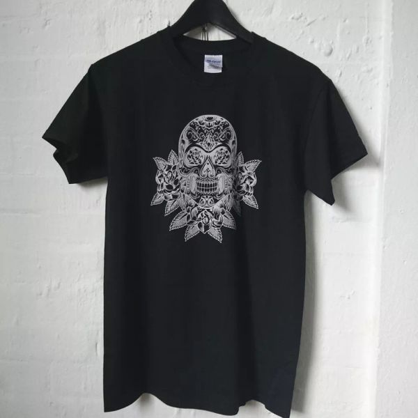candy skull t-shirt, graphic tee, tattoo art t-shirt, (small tee) (black tee), White;black
candy skull t-shirt, graphic tee, tattoo art t-shirt, (small tee) (black tee), White;black