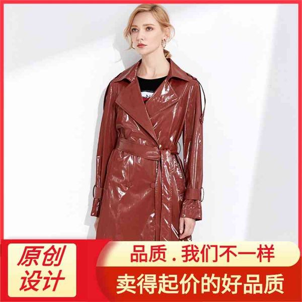bright coated cloth pu leather windbreaker brown long sleeve suit collar waist closing design 2021 autumn new women's wear, Black
bright coated cloth pu leather windbreaker brown long sleeve suit collar waist closing design 2021 autumn new women's wear, Black