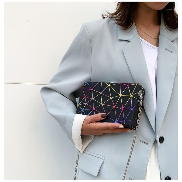 evening bags geometric pattern personalized women's clutch simple and fashionable messenger mobile phone bag party all-match shoulder
evening bags geometric pattern personalized women's clutch simple and fashionable messenger mobile phone bag party all-match shoulder