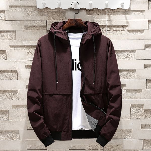 fashion jacket men's autumn and winter windproof loose hooded sports leisure, Black;brown
fashion jacket men's autumn and winter windproof loose hooded sports leisure, Black;brown