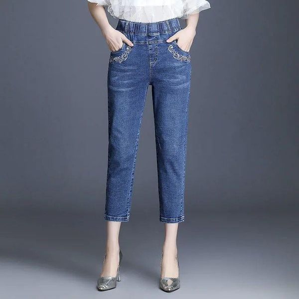 women's jeans embroidered capris 2021 summer casual blue high waist pencil denim pant korean vintage mom pants
women's jeans embroidered capris 2021 summer casual blue high waist pencil denim pant korean vintage mom pants