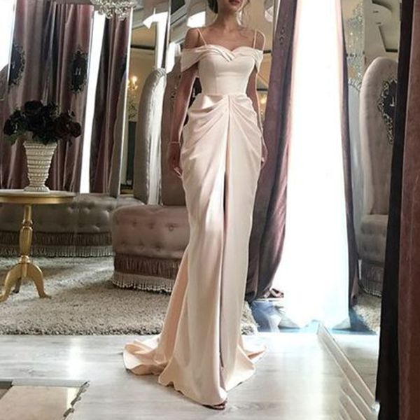 party dress summer fashion design temperament elegant simple buttocks shirring one shoulder high waist 2021, White
party dress summer fashion design temperament elegant simple buttocks shirring one shoulder high waist 2021, White