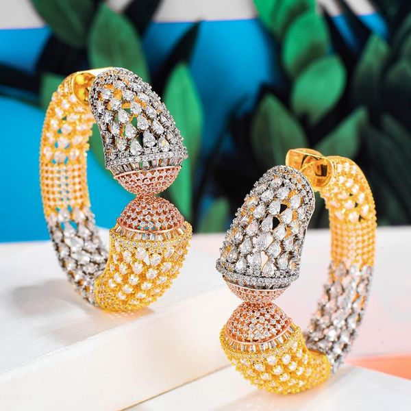 luxury 3 tone maxi big hoop earrings for women wedding cz cubic zirconia dubai trendy boucle d'oreille femme & huggie, Golden;silver
luxury 3 tone maxi big hoop earrings for women wedding cz cubic zirconia dubai trendy boucle d'oreille femme & huggie, Golden;silver