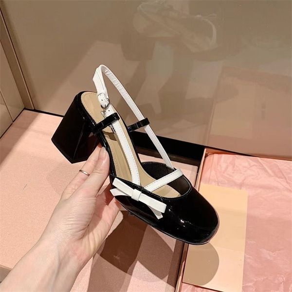 70% off wholesale flip-flops summer new style buckle belt sandals female thick with fashion square head baotou patent women's shoes, Black
70% off wholesale flip-flops summer new style buckle belt sandals female thick with fashion square head baotou patent women's shoes, Black