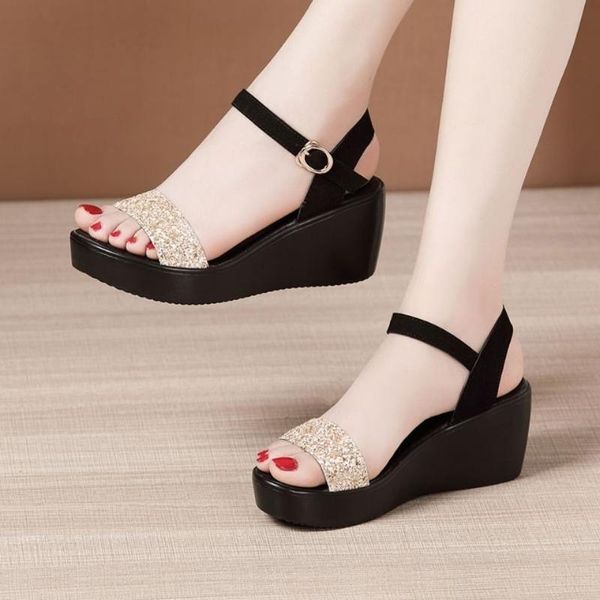 summer open-toed fish mouth buckle rhinestone platform shoes fashion non-slip wedges simple women's sandals, Black
summer open-toed fish mouth buckle rhinestone platform shoes fashion non-slip wedges simple women's sandals, Black