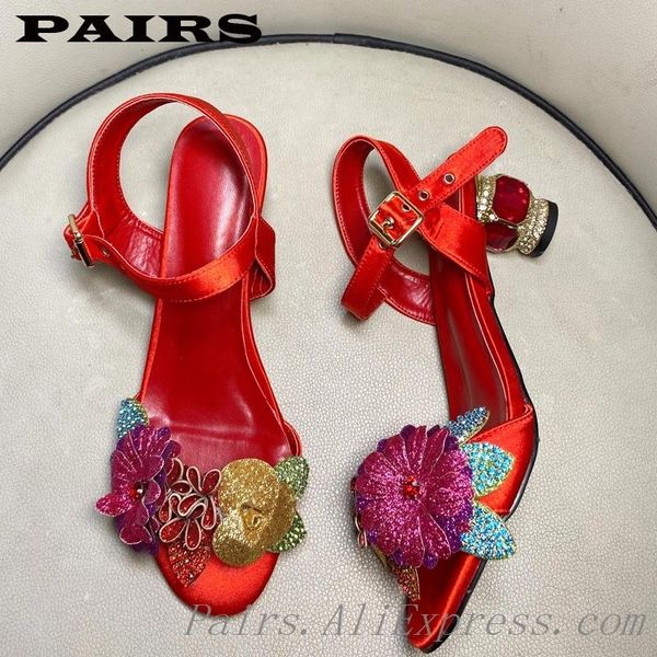 luxury shoes women sandals designers block heel summer red velvet upper blingbling flower crystal plus size 43, Black
luxury shoes women sandals designers block heel summer red velvet upper blingbling flower crystal plus size 43, Black