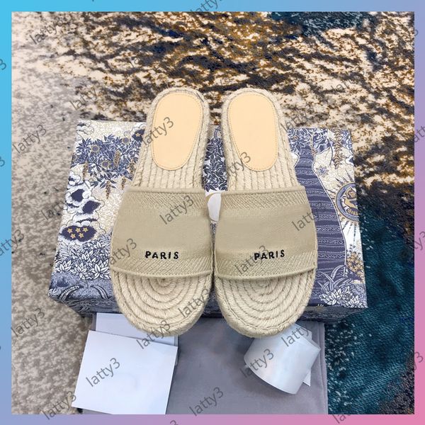 womens low heel flat slippers delicate 3d embroidery upper spring and summer catwalk style straw embroidered slippers size 35-40 beach, Black
womens low heel flat slippers delicate 3d embroidery upper spring and summer catwalk style straw embroidered slippers size 35-40 beach, Black