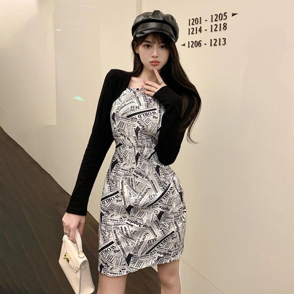casual dresses korean fashion cloth autumn black white lady printed square collar vintage slim fake-two-pieces pullover dress, Black;gray
casual dresses korean fashion cloth autumn black white lady printed square collar vintage slim fake-two-pieces pullover dress, Black;gray