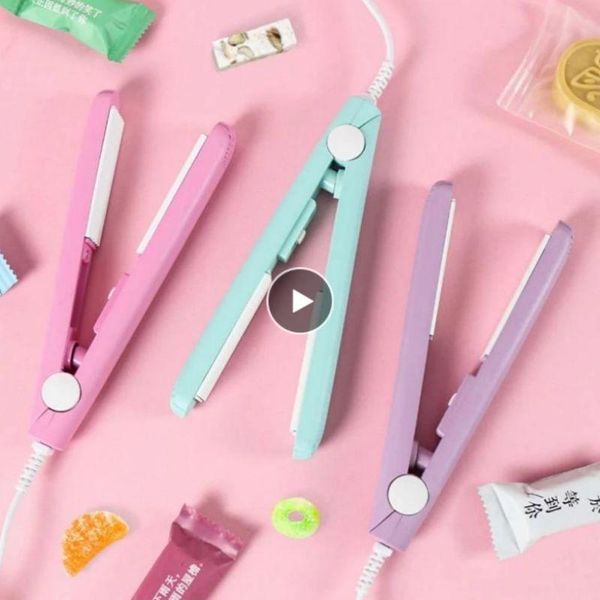 mini portable heat sealing machine vacuum seal household bag clips packing plastic impulse handheld
mini portable heat sealing machine vacuum seal household bag clips packing plastic impulse handheld