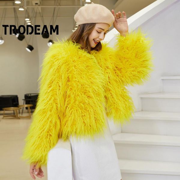 women's fur & faux troseam trendy solid tibet wool coats round neck long-sleeved high street short for women winter coat 2021 fashion, Black
women's fur & faux troseam trendy solid tibet wool coats round neck long-sleeved high street short for women winter coat 2021 fashion, Black