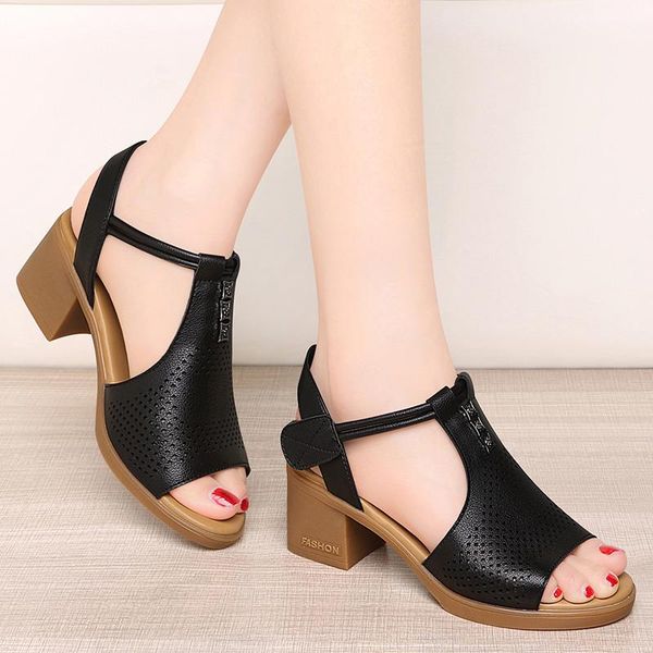 sandals women's leather 2021 summer buckle with high heels thick heel fish mouth shoes cool leisure, Black
sandals women's leather 2021 summer buckle with high heels thick heel fish mouth shoes cool leisure, Black
