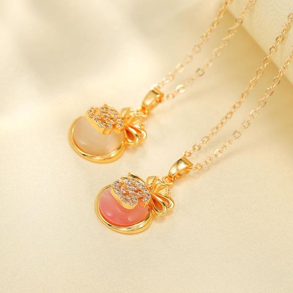 chokers classic gold dollar bowknot money bag pendant necklace women's wedding clavicle chain elegant lady party jewelry girl gift, Golden;silver
chokers classic gold dollar bowknot money bag pendant necklace women's wedding clavicle chain elegant lady party jewelry girl gift, Golden;silver