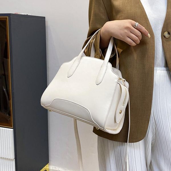evening bags original brand high-end large-capacity bag women 2021 fashion messenger handbag square shoulder
evening bags original brand high-end large-capacity bag women 2021 fashion messenger handbag square shoulder