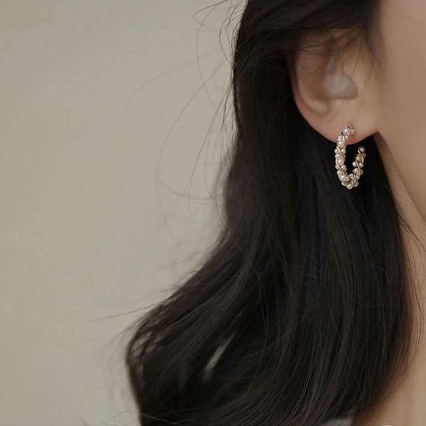 stud artificial pearl earrings women trendy fashion niche design female geometric jewelry elegant gold color oorbellen, Golden;silver
stud artificial pearl earrings women trendy fashion niche design female geometric jewelry elegant gold color oorbellen, Golden;silver