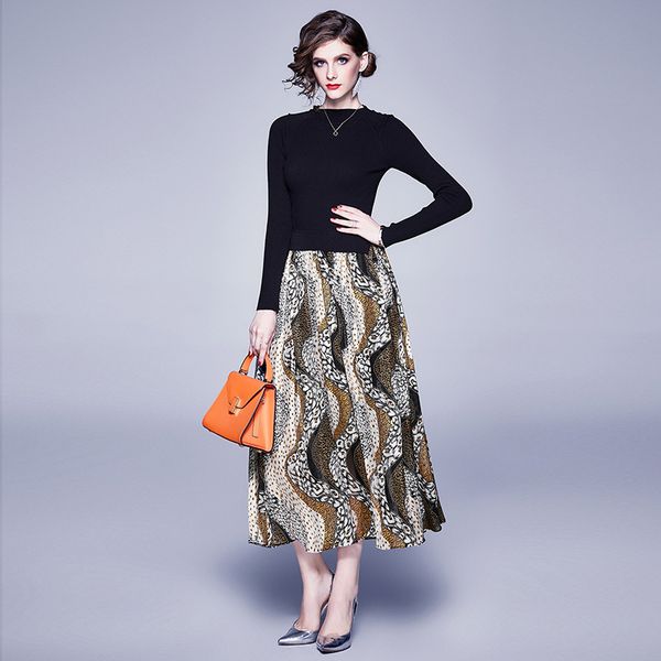 boutique dress 2021 spring round neck sweater stitching printing lace up long sleeve skirt, Black;pink
boutique dress 2021 spring round neck sweater stitching printing lace up long sleeve skirt, Black;pink