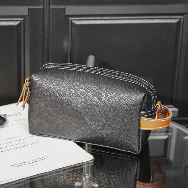 men bag simple atmospheric printing fashion storage handbag street trend leather handbags personality contrast color travel wash storages co, Black;red
men bag simple atmospheric printing fashion storage handbag street trend leather handbags personality contrast color travel wash storages co, Black;red