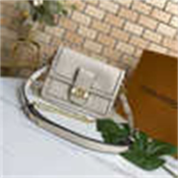 bag brand designer luxury m55735 m55821 m55835 women's bags shoulder bags handbags iconic handles shoulder bags totes cross body clutch
bag brand designer luxury m55735 m55821 m55835 women's bags shoulder bags handbags iconic handles shoulder bags totes cross body clutch