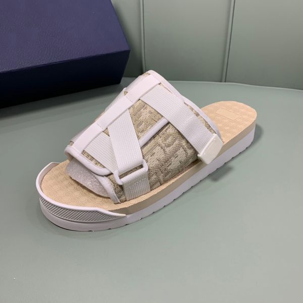 2021 xiaxin d family fashionable men's slipper fashion printed cloth casual flip flop antiskid outdoor beach zly zly, Black
2021 xiaxin d family fashionable men's slipper fashion printed cloth casual flip flop antiskid outdoor beach zly zly, Black