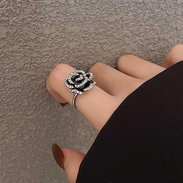 wedding rings fashion jewelry gift sumptuous rose female adjustable finger women size ring bridal for, Slivery;golden
wedding rings fashion jewelry gift sumptuous rose female adjustable finger women size ring bridal for, Slivery;golden