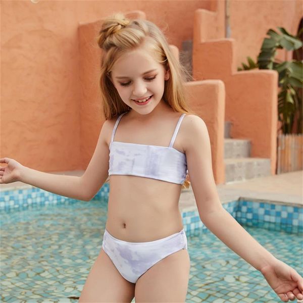 two-piece suits for 5~10 years children swimsuits two piece bikinis girls summer swimming beach wear teens lavender swimwear lively monokini
two-piece suits for 5~10 years children swimsuits two piece bikinis girls summer swimming beach wear teens lavender swimwear lively monokini