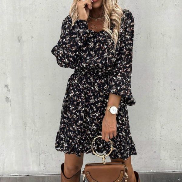 casual dresses women dress summer fashion mini with square collar and elastic waist ruffle print sweet style hedging 2021, Black;gray
casual dresses women dress summer fashion mini with square collar and elastic waist ruffle print sweet style hedging 2021, Black;gray