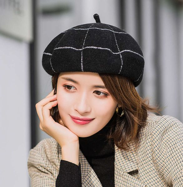 autumn and winter korean versatile beret fashion wool hat english checkered bud, Blue;gray
autumn and winter korean versatile beret fashion wool hat english checkered bud, Blue;gray