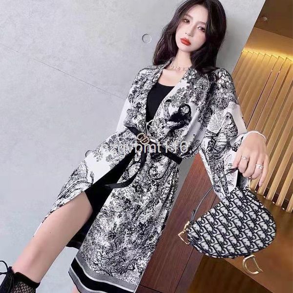 women's sweaters d family 21 early autumn jungle ink painting cashmere knitted coat holiday style loose medium length dress, White;black
women's sweaters d family 21 early autumn jungle ink painting cashmere knitted coat holiday style loose medium length dress, White;black