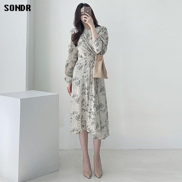 elegant sweet chiffon dress fall one-piece korean version women's long-sleeved floral vintage waist slim midi casual dresses, Black;gray
elegant sweet chiffon dress fall one-piece korean version women's long-sleeved floral vintage waist slim midi casual dresses, Black;gray