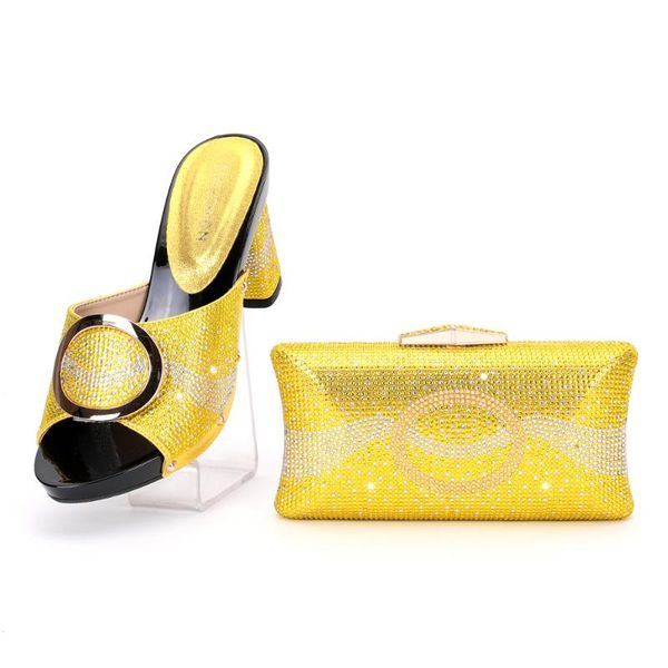 slippers 2021 italian design african nigerian high heel party crystal rhinestone wedding shoes and hand-held straddle dinner bag slip, Black
slippers 2021 italian design african nigerian high heel party crystal rhinestone wedding shoes and hand-held straddle dinner bag slip, Black