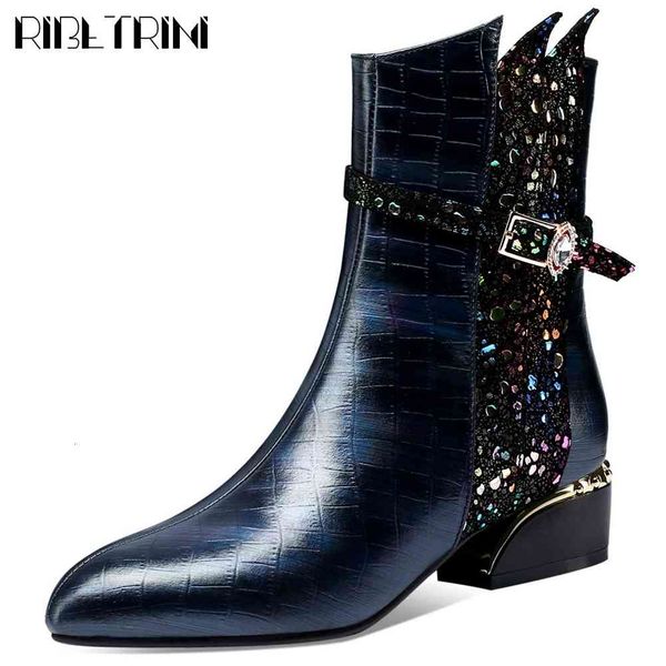 boots genuine leather female zipper low heel shoes pointed toe luxury buckle ankle women casual boots, Black
boots genuine leather female zipper low heel shoes pointed toe luxury buckle ankle women casual boots, Black