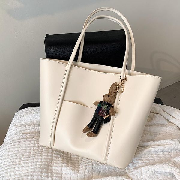 evening bags niche design bag 2021 female retro commuter underarm large-capacity tote bucket shoulder width: 41cm
evening bags niche design bag 2021 female retro commuter underarm large-capacity tote bucket shoulder width: 41cm