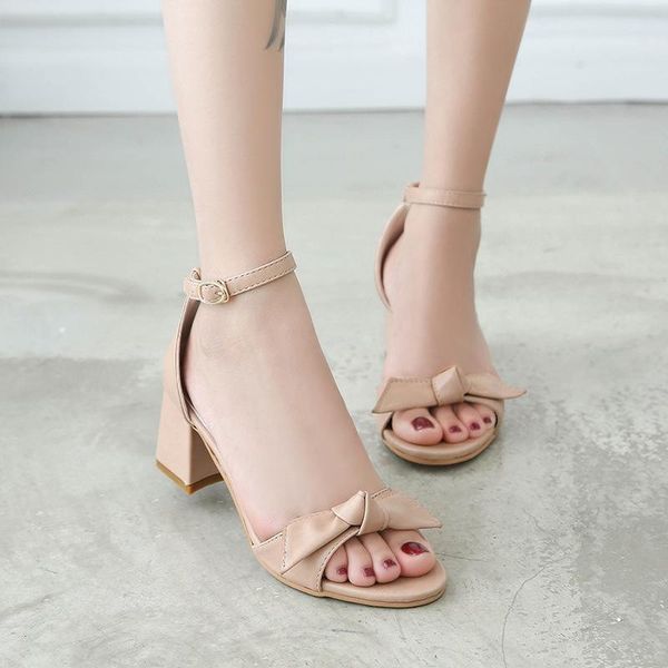 sweet butterfly-knot cover heel square heels sandals women peep toe ankle strap ladies shoes high, Black
sweet butterfly-knot cover heel square heels sandals women peep toe ankle strap ladies shoes high, Black