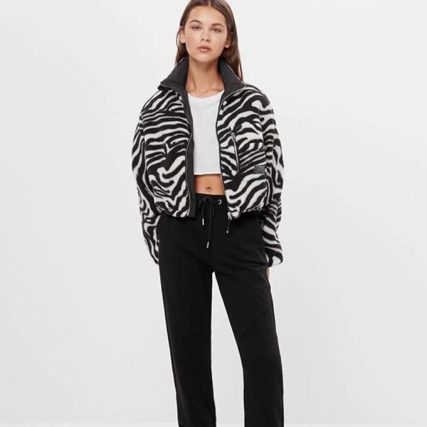 women's jackets 2021 urban leisure fashion versatile imitation lamb wool coat autumn winter animal print blouse unique style, Black;brown
women's jackets 2021 urban leisure fashion versatile imitation lamb wool coat autumn winter animal print blouse unique style, Black;brown