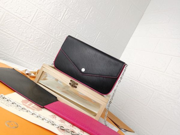 handbags purses fashion women shoulder bag three-piece combination bags b size 21*11*2 cm 61276 with box, Red;black
handbags purses fashion women shoulder bag three-piece combination bags b size 21*11*2 cm 61276 with box, Red;black