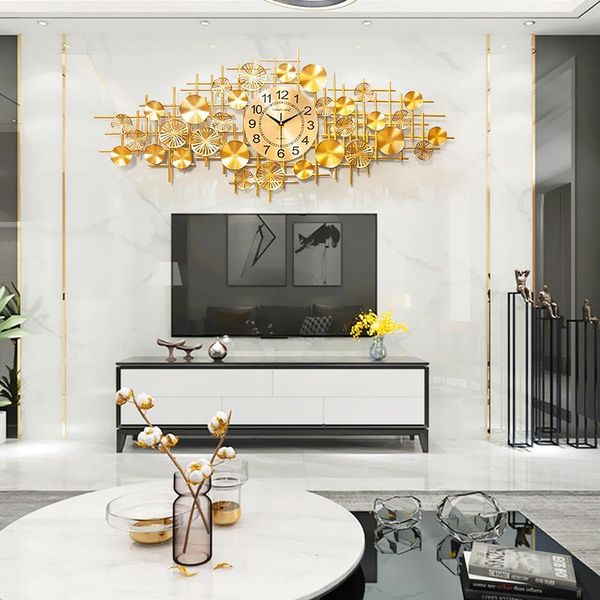 wall clocks personalized clock creative living room sofa background pendant atmospheric silent metal quartz
wall clocks personalized clock creative living room sofa background pendant atmospheric silent metal quartz