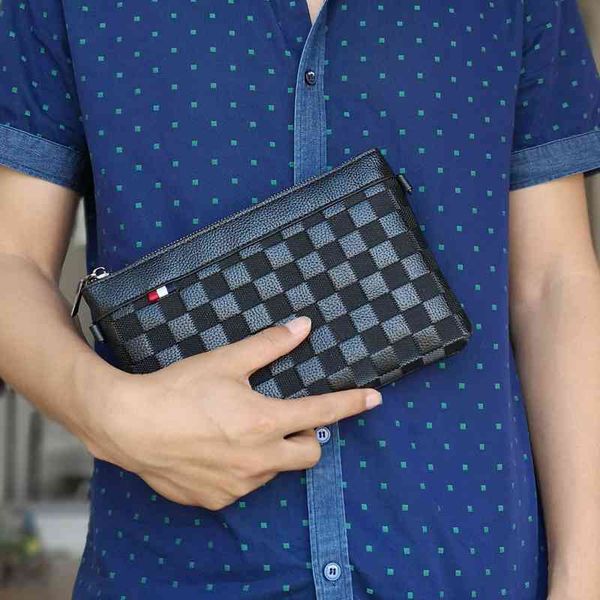wallet social spirit lad fashion men's hand bag soft leather personality stripe zipper purse women's youth, Red;black
wallet social spirit lad fashion men's hand bag soft leather personality stripe zipper purse women's youth, Red;black