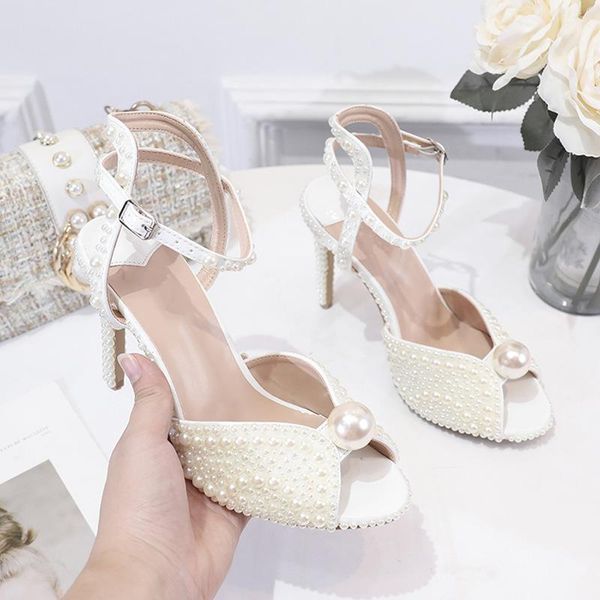 pearl sandals women zapatos de mujer luxury wedding summer shoes woman shallow mouth high heels elegant hollowing buty damskie, Black
pearl sandals women zapatos de mujer luxury wedding summer shoes woman shallow mouth high heels elegant hollowing buty damskie, Black