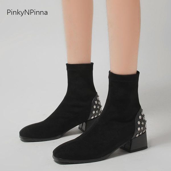 boots 2021 winter women super soft flock black ankle chunky heels metal studs rivets gothic emo sreet style plus size booties
boots 2021 winter women super soft flock black ankle chunky heels metal studs rivets gothic emo sreet style plus size booties