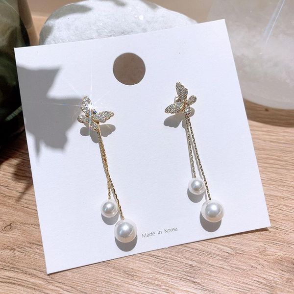 stud women long tassel earrings korean sweet butterfly rhinestone earring elegant geometric pearl hanging jewelry 2021, Golden;silver
stud women long tassel earrings korean sweet butterfly rhinestone earring elegant geometric pearl hanging jewelry 2021, Golden;silver