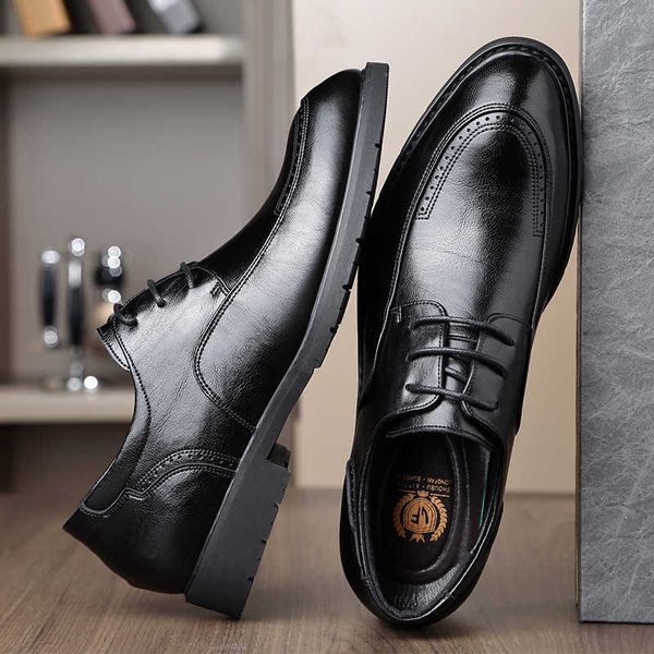 busins casual leather sho men's formal drs autumn pointed bridegroom's wedding soft soled british inner elevated
busins casual leather sho men's formal drs autumn pointed bridegroom's wedding soft soled british inner elevated