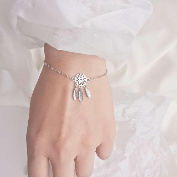 link, chain sweet vintage bohemia feather bracelets on hand hollow dream catcher dreamcatcher women 2021 korean jewelry gift, Black
link, chain sweet vintage bohemia feather bracelets on hand hollow dream catcher dreamcatcher women 2021 korean jewelry gift, Black