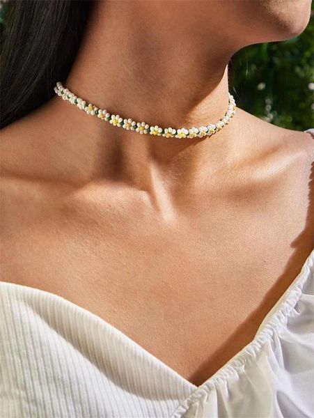 chokers bohemian handmade beaded flower choker necklace summer women collares collier femme clavicle fashion party jewelry, Golden;silver
chokers bohemian handmade beaded flower choker necklace summer women collares collier femme clavicle fashion party jewelry, Golden;silver
