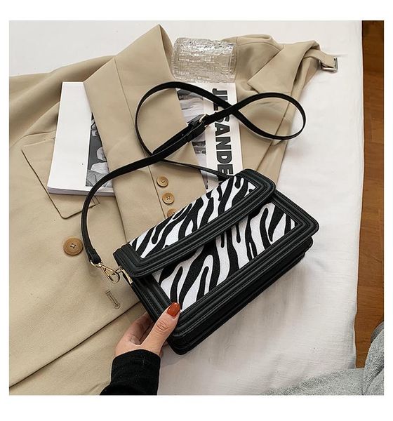 evening bags leopard square crossbody bag 2021 fashion quality pu leather women's designer handbag vintage shoulder messenger
evening bags leopard square crossbody bag 2021 fashion quality pu leather women's designer handbag vintage shoulder messenger