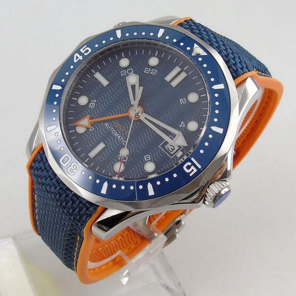 wristwatches 41mm blue sterile dial self winding men's watch automatic gmt movement sapphire glass rubber strap date window, Slivery;brown
wristwatches 41mm blue sterile dial self winding men's watch automatic gmt movement sapphire glass rubber strap date window, Slivery;brown