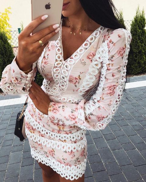 casual dresses women floral print lace trim bodycon dress elegant autumn winter long sleeve, Black;gray
casual dresses women floral print lace trim bodycon dress elegant autumn winter long sleeve, Black;gray