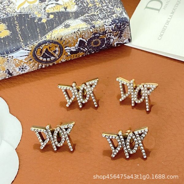 d / di home new compact design versatile pearl letter cd earrings women's full diamond earrings s925 silver needle, Golden
d / di home new compact design versatile pearl letter cd earrings women's full diamond earrings s925 silver needle, Golden