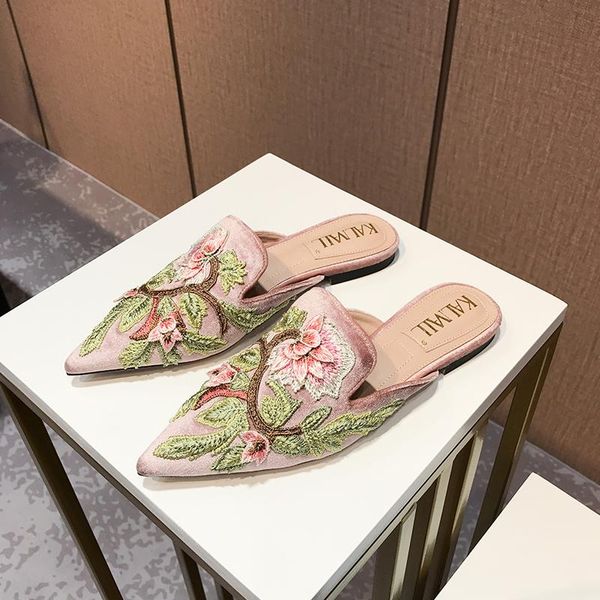 slippers womens flats mule leisure pointed toe slip on slipper embroidery floral summer suede leather shoes slides 2022, Black
slippers womens flats mule leisure pointed toe slip on slipper embroidery floral summer suede leather shoes slides 2022, Black